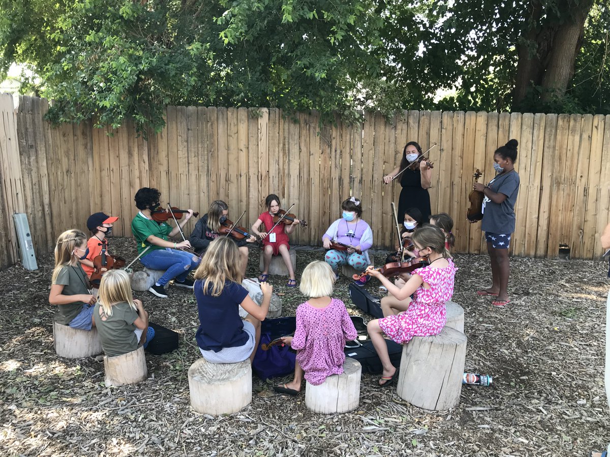 MoabMusicFest's tweet image. Summer String Camp registration now open! Through BEACON Strings w. support from @MoabFolk, a wonderful opportunity for violin/viola/cello/piano students. Jun 13-17 M-F 8:30-2pm, performance Fri 7pm. Ages 6-18 (beginners thru advanced).
REGISTER: bit.ly/MMFStringCamp