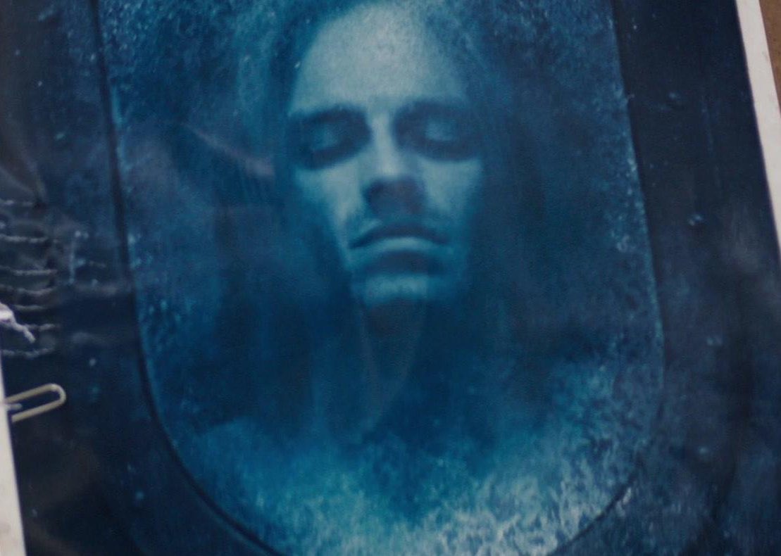 benevolentloki's tweet photo. nobody think about how one of the only reasons why they successfully revived steve from the ice was because of all the research they had when hydra put bucky in cryo https://t.co/c9a0KKzmE8