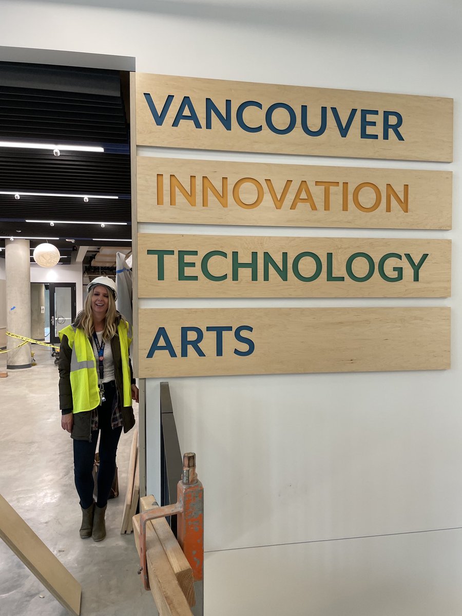 VPS_ReSchools's tweet photo. The new learning support teacher, Courtney Staehely, takes a tour of ⁦@VITA_Elementary⁩. She is looking forward to meeting all of the 2-5 grade students next year during the learning lab rotation. #vpsamazing https://t.co/9WMdIcL4bU
