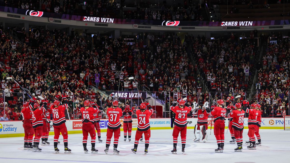 Caniacs! As a thank you for the support this season, I'm giving away 37 pairs of tickets to Thursday's game. RT for a chance to win! If you win, the @Canes will let you know! Thank you all for an amazing year. Playoffs here we come 💪