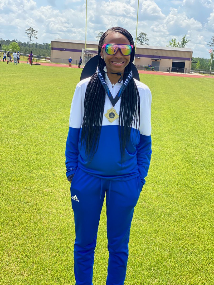 ladydevilsports's tweet photo. Congratulations to @Kimoraa_4 placed 1st in Triple Jump https://t.co/aOAjhATuQH