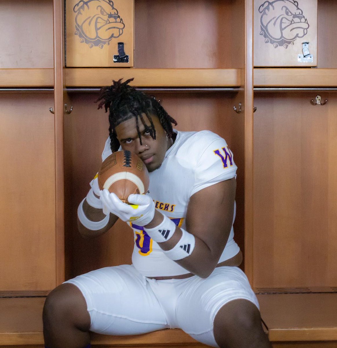 Tre Henry 🎸 tweet media