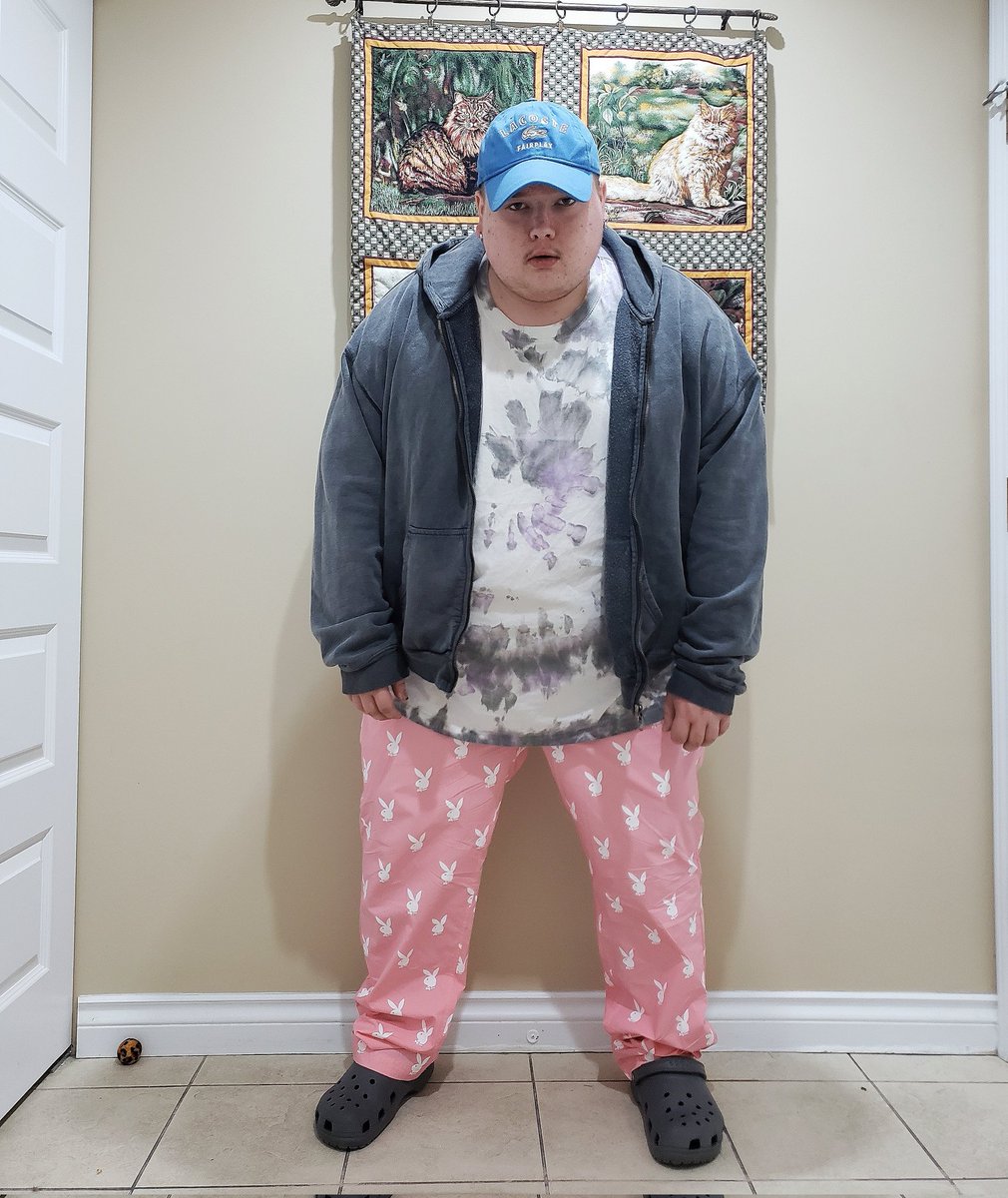 closetodeath666's tweet photo. Late Easter fit
@lacoste @mnmlla @Playboy @pleasures_now @Crocs https://t.co/TQqp2zTuDU