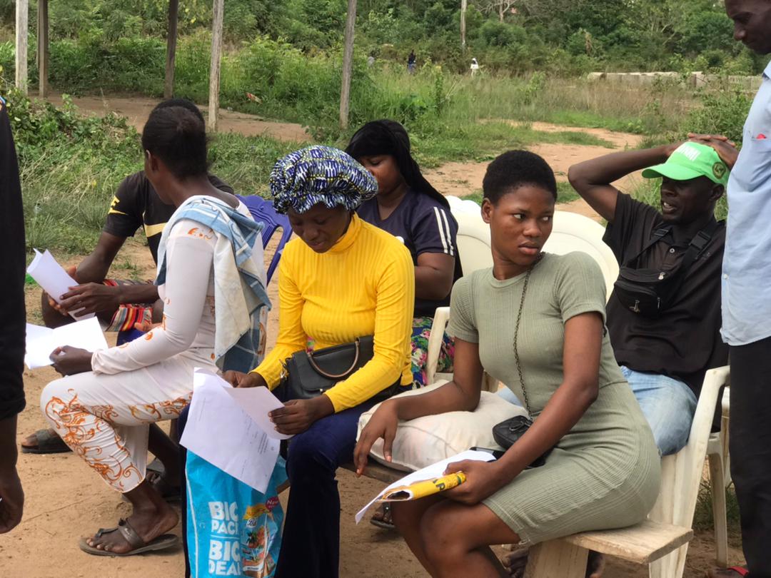 rotexbobo's tweet photo. About today, #WorldMalariaDay2022 at Olope community in Abeokuta #EndMalaria #LifeIsPossible #SDG3 a big thanks to our partners @ElbePharmaLtd @kehinde21 @Maridhiano1 To our volunteers, you're the best https://t.co/aDyYI1iTGK