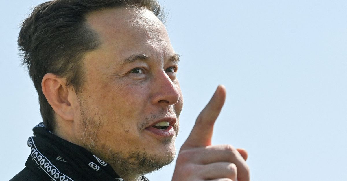 Reuters's tweet photo. Elon Musk to buy Twitter for $44 billion https://t.co/AUE1lkIgm3 https://t.co/FZHX1Vrrib