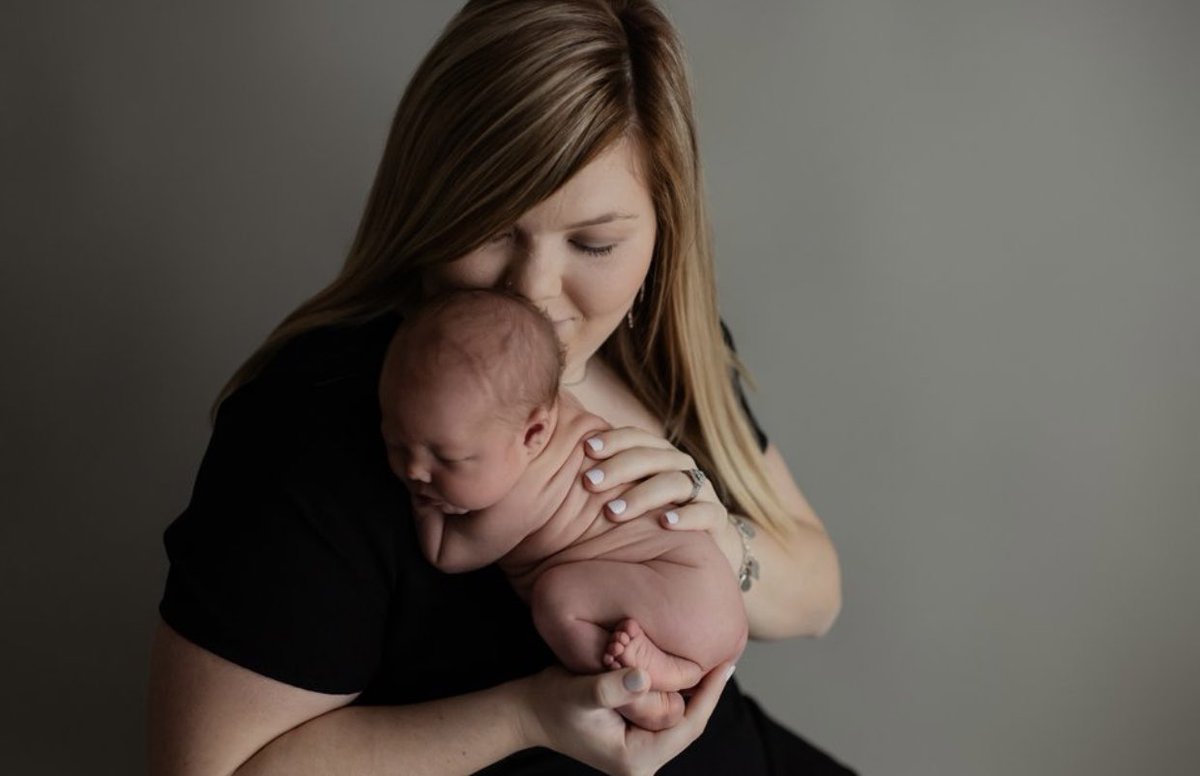 chels__ducharme's tweet photo. my whole world https://t.co/EI5kNidvzy