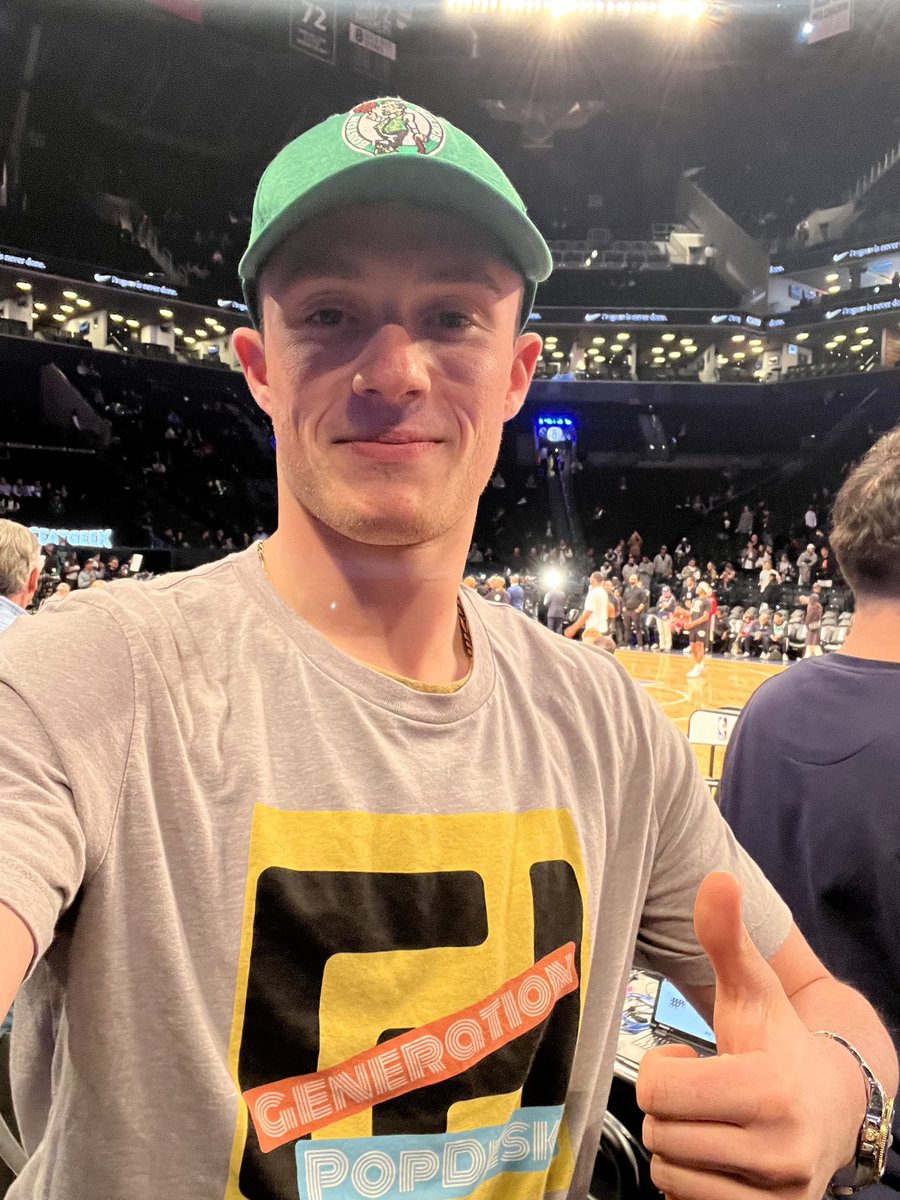 popdeskapp's tweet photo. #BKNvsBOS @celtics @barclayscenter https://t.co/qOeLxBwn2C