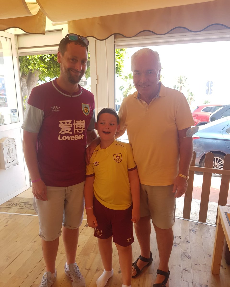 Chunkr81's tweet photo. @DLRbrts @BurnleyFPA @BurnleyOfficial Me and my son watched burnley match with him in Spain last year, absolute gent 👍 https://t.co/7hUJ3Qab0A