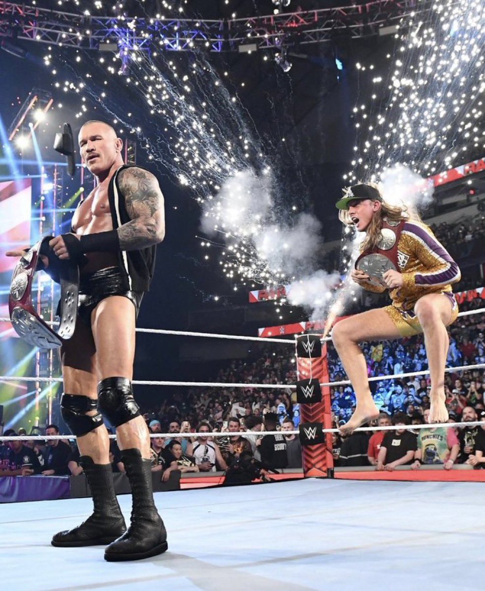 AllenLucasScot1's tweet photo. Tonight we celebrate 20 years of the greatest superstar who has ever graced the squared circle and my best bro and even awesomer dad. Love you and can’t wait to see you tonight 🤙 # rkbro # wwe # stallion

@MissourisBeauty https://t.co/neBaH66lFD