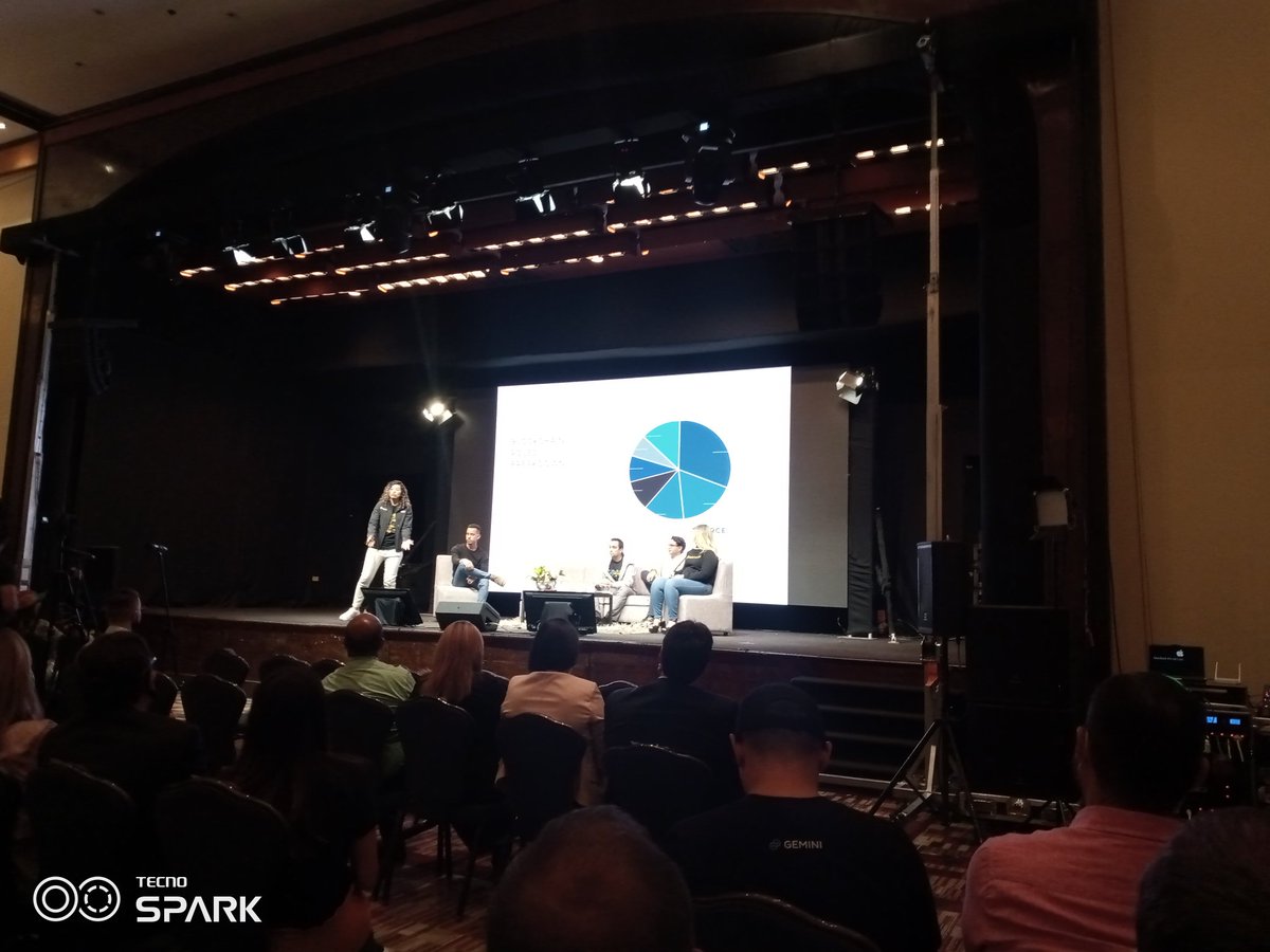 criptopionero's tweet photo. Excelente evento el #hackathon #Revelation @hotel_tamanaco con la comunidad de @coincoin_x @ocandocrypto @justmariangel @platzi @ChiguiLandNFTs impulsando la adopción de los criptoactivos y la usabilidad de la blockchain en LATAM #BNBVenezuela https://t.co/teICxyHXtr