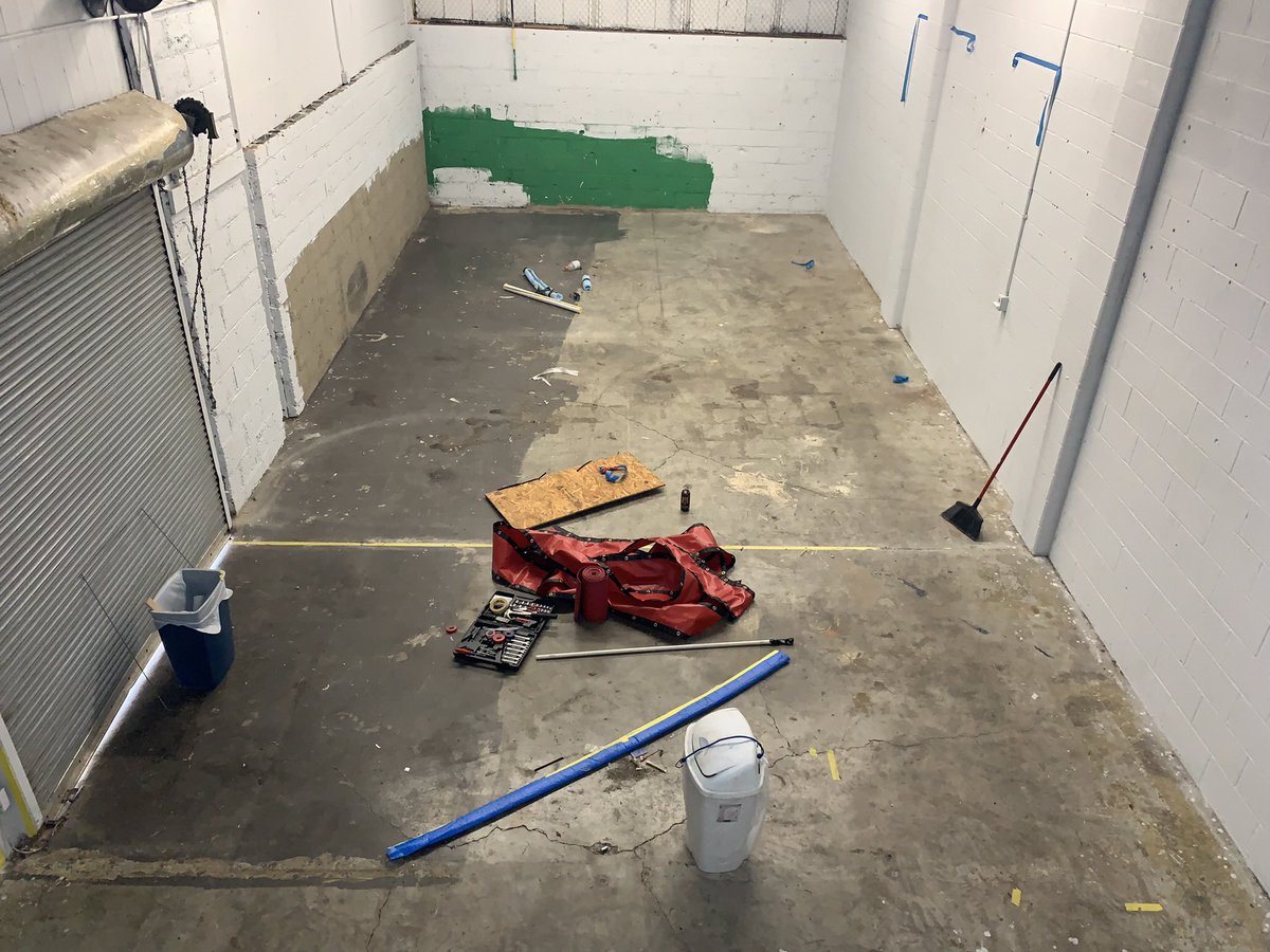 ianxellis's tweet photo. It’s amazing what you can do with hard work

The expansion of EBA Performance is complete 💪🏻💪🏻 https://t.co/m4Upky3Bnw