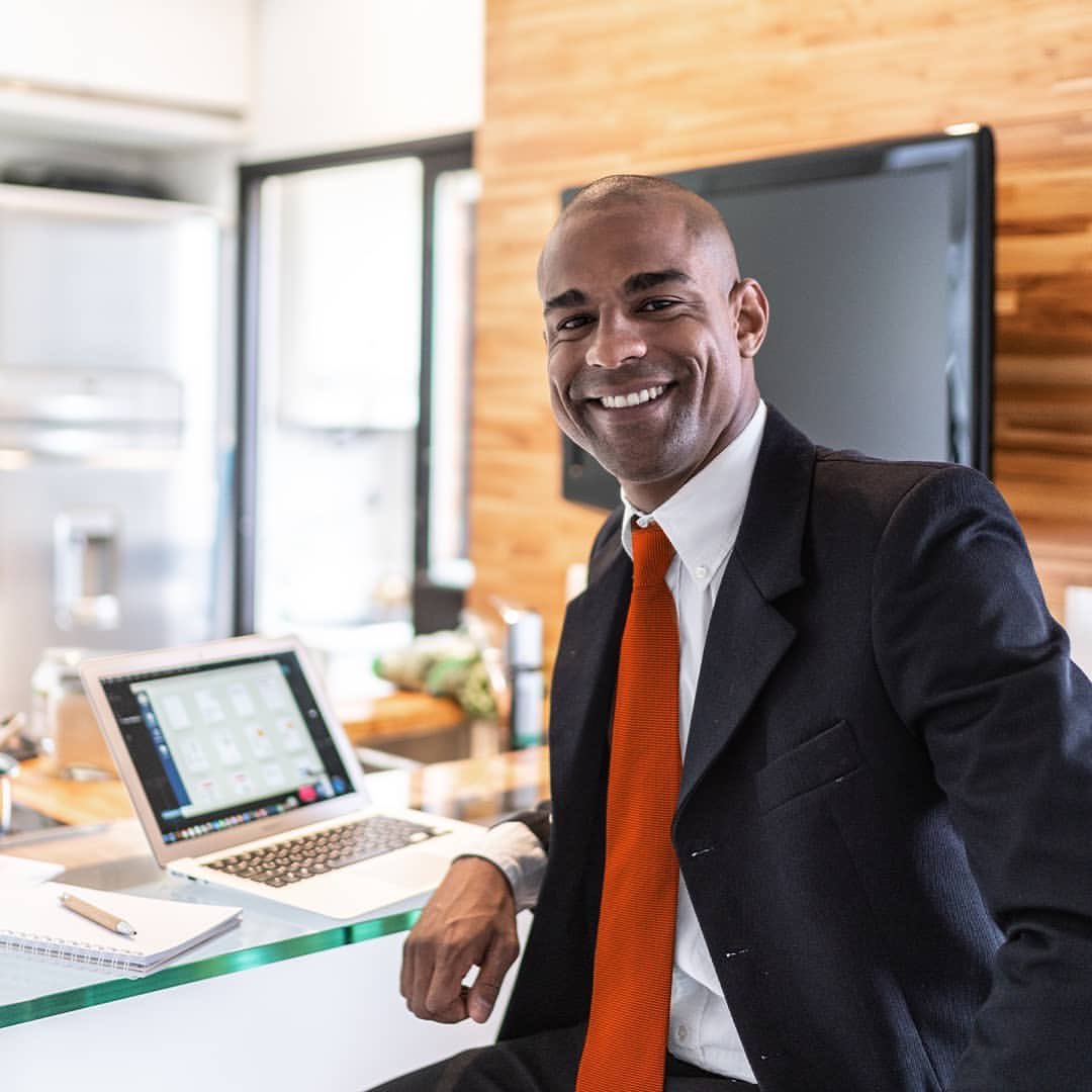 DigitalLifeBank's tweet photo. You're thinking about your future, and so are we. With Digital life Bank, you can grow your hard-earned money while keeping it safe. Get full information on our High Yield Savings on our site. https://t.co/EW6J5f1Fgo