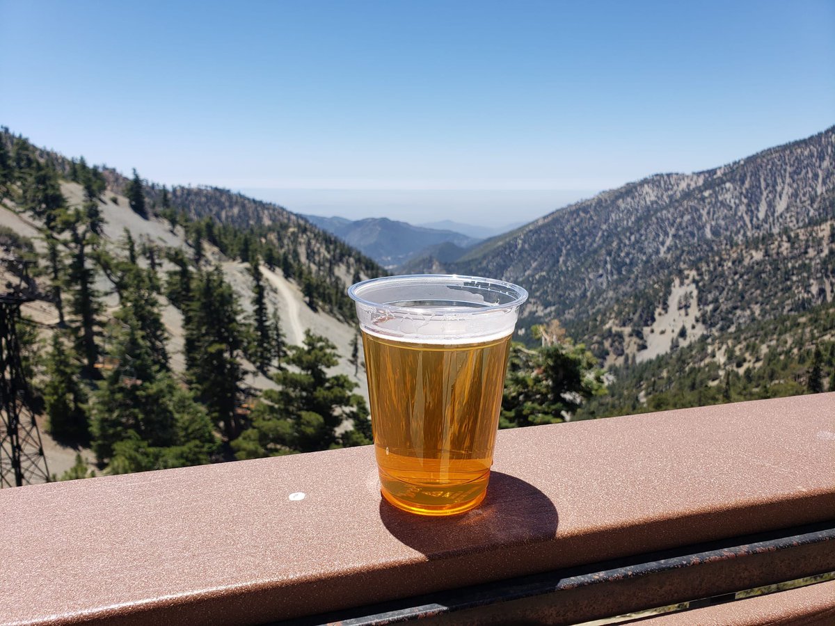 brewtaneous's tweet photo. Brew with a view #Brewtaneous https://t.co/pY0TWod4zR