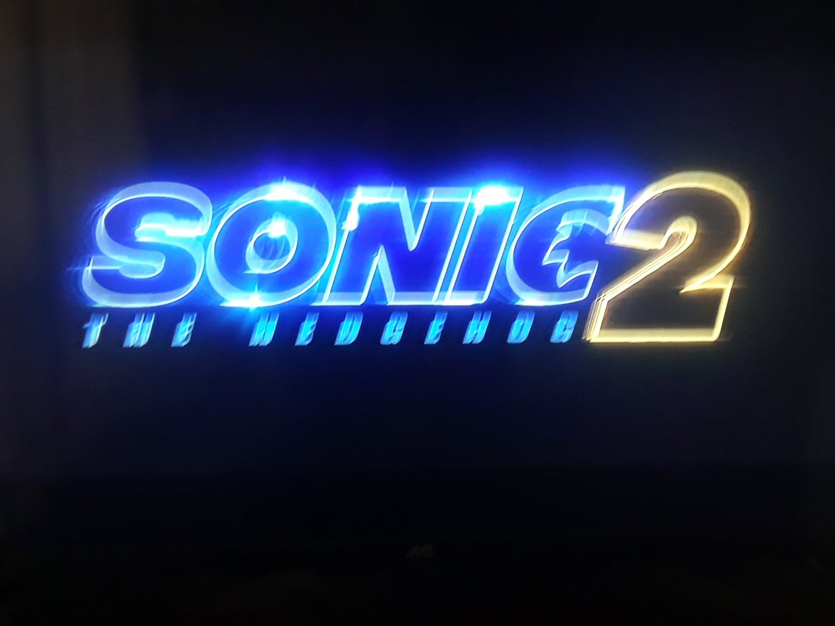 I just got home from the movie theater with my mom me and my little sister we saw the new Sonic the Hedgehog 2 movie it was fascinating https://t.co/tJyELjGSkz