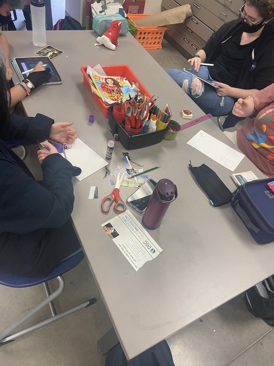 Cen10ArtClub's tweet photo. Next week is Teacher Appreciation Week, so in club today we made cards for our wonderful educators! https://t.co/8ZOfon16AU