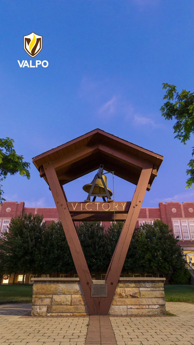 Grateful to have received an offer from Valparaiso University! <a href="/ValpoWBB/">Valpo Women’s Basketball</a> Thank you <a href="/CoachMPEvans/">Mary Perry Evans</a> and staff!! <a href="/wolverinasbb/">Wolverinas Basketball</a> <a href="/ViatorGBB/">Saint Viator Girls Basketball</a>
