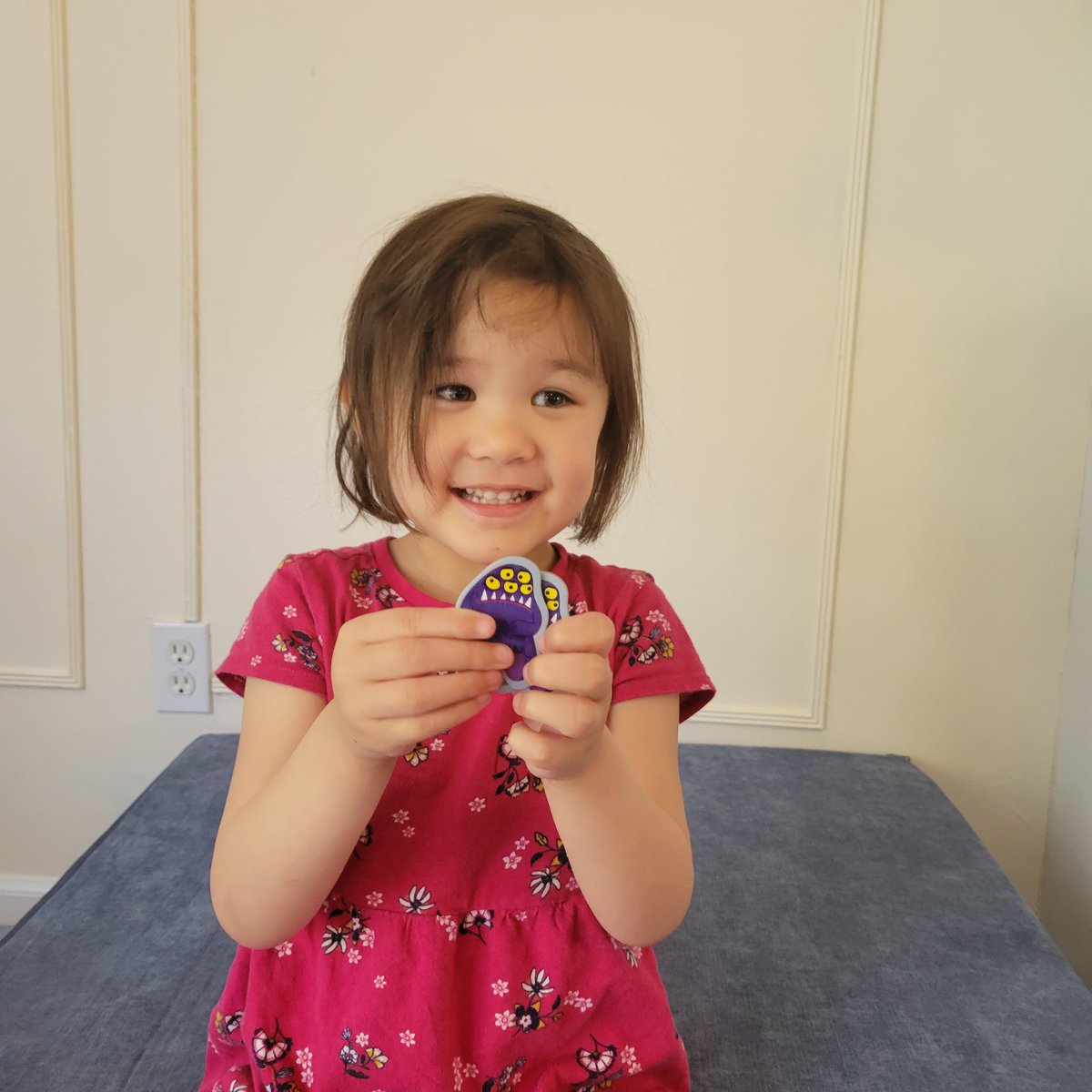 InBriansHead's tweet photo. Thank you so much to Nathan from @Gamewright consumer care! My daughter loves Sheila so much for some odd reason, and misplaced her. Nathan helped me get some replacement pieces and my daughter is so ecstatic to have Sheila back. ❤️❤️ https://t.co/5Rsz1PCSRx