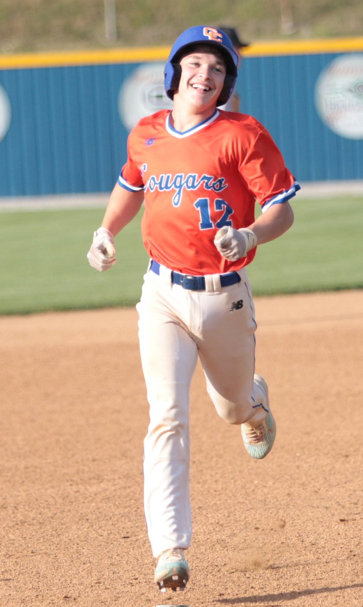 END 4TH: Cougars 6, Maryville Christian 0

Peyton Ferguson hits a three-run homer.

<a href="/peytonferg9/">peyton</a> <a href="/bellag_fleming/">Bella Fleming</a> @cccougarbasebal