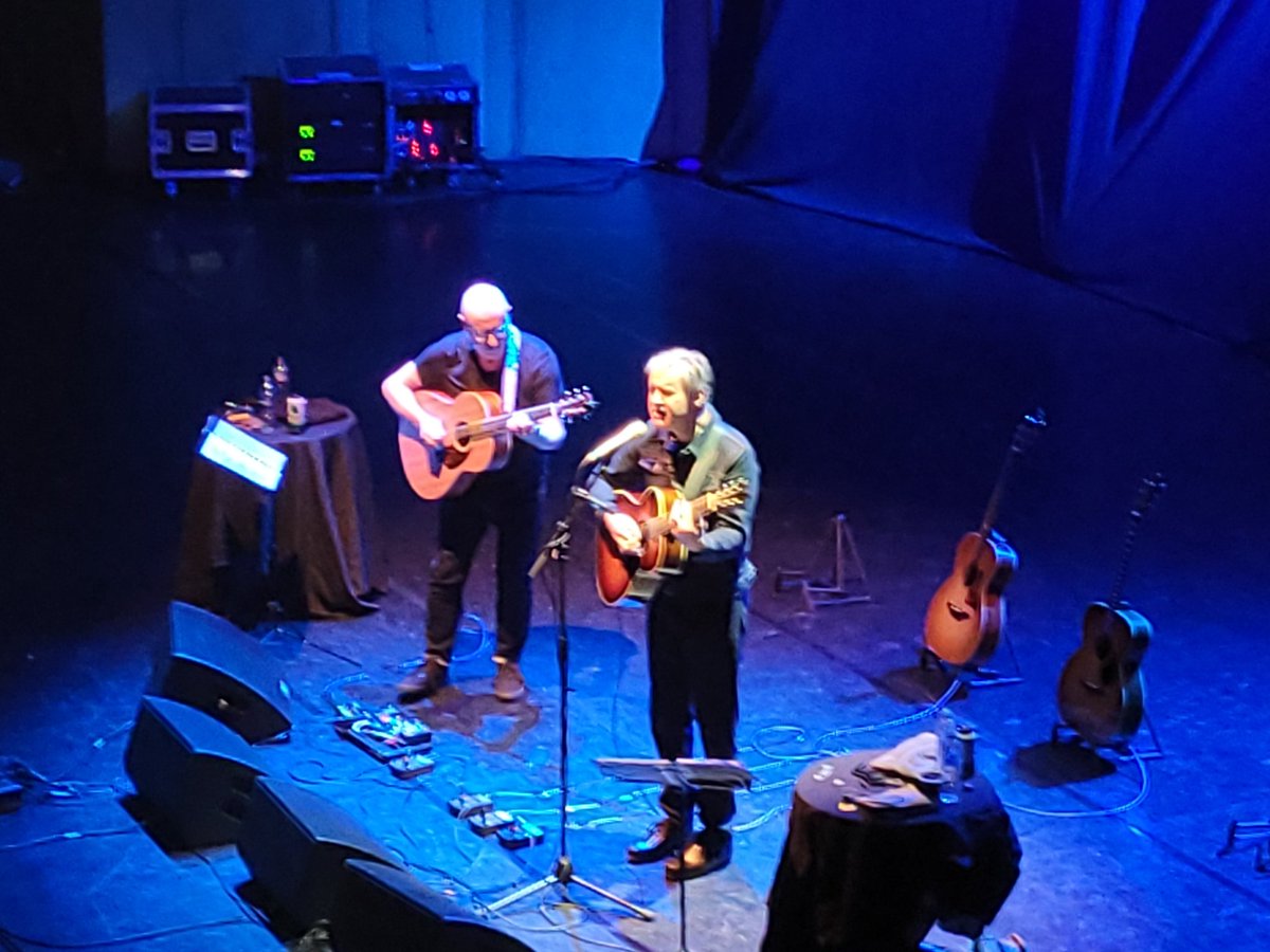 #lloydcole wonderful gig. 40 years of incredible songs.
