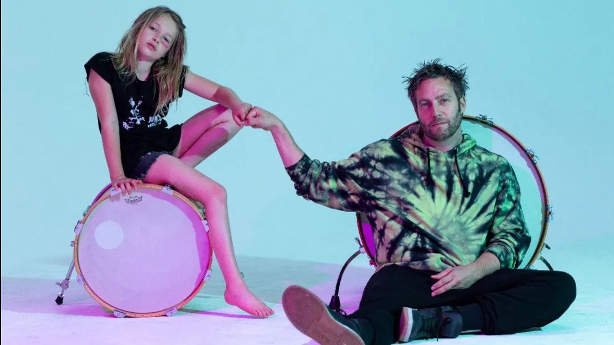 Drummer @DanielEpand (@TWWOband, Nico Vega) and his 8-year-old daughter Lennon are @Homescoolband. And the rip-roaring video for their new single “The Drums” will have you rapping on something, banging heads … and smiling along. Watch: bit.ly/3ke18zu