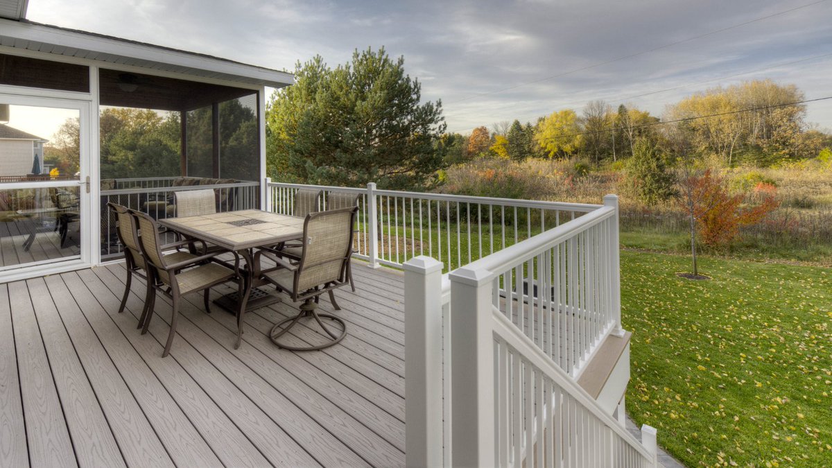 HarmonyRailing's tweet image. Want to learn how to install our railing and gate kits? Visit our YouTube channel for demonstrations and more!

➡️ bit.ly/3J3c264

#constructionhelp #contractors