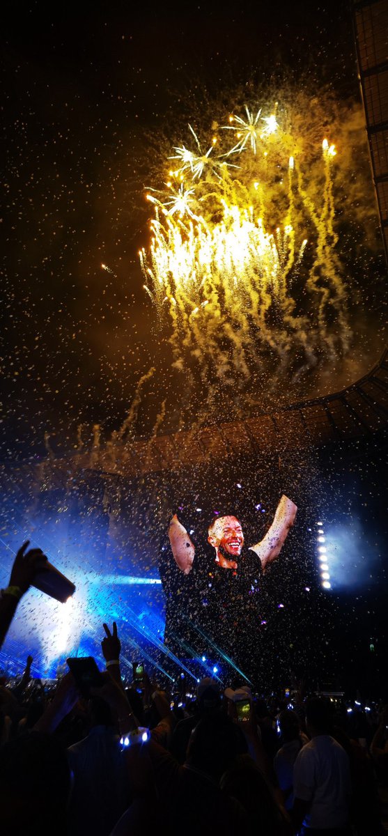 ColdplayEc's tweet image. #EcuadorNeedsColdplay 🇪🇨