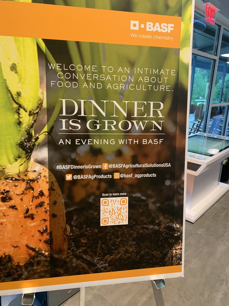 #dinnerisgrown is underway tonight <a href="/BASFAgProducts/">BASF Ag Solutions US</a> <a href="/BASFAgSolutions/">BASF Agricultural Solutions Canada</a> - really interesting conversation on the the future of sustainable agriculture and food. How does my food get to my table and how was it grown is a great conversation starter