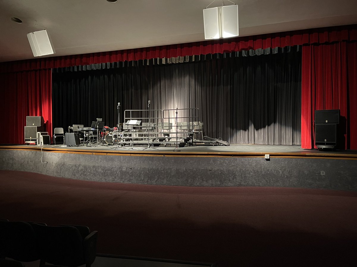 jmaunez's tweet photo. We are ready! Come check out our Chorus and Jazz Band spring concert, featuring Manalapan Steel (Manalapan Twp steel drums high school group). Concert starts tomorrow at 6:30pm at the MHS auditorium. Free Admission! Hope to see you there. @MHSBraves @FRHSDSup https://t.co/p8W8ZApbOs