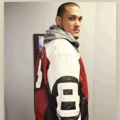 The_Wooski's tweet photo. #NewProfilePic https://t.co/2ZCg2iSHn0