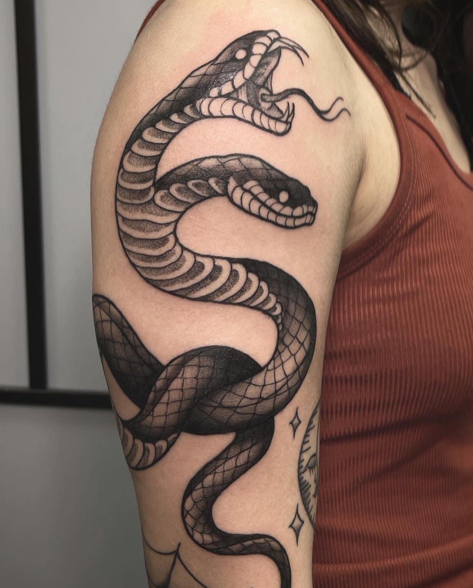 Insta: maxbtattin 
Hello again to the 5 people who still see my tweets