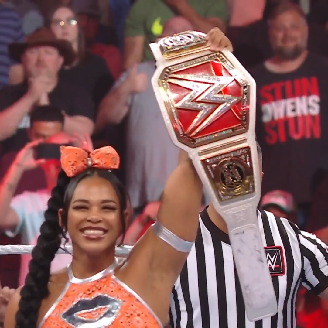 WWE tweet media