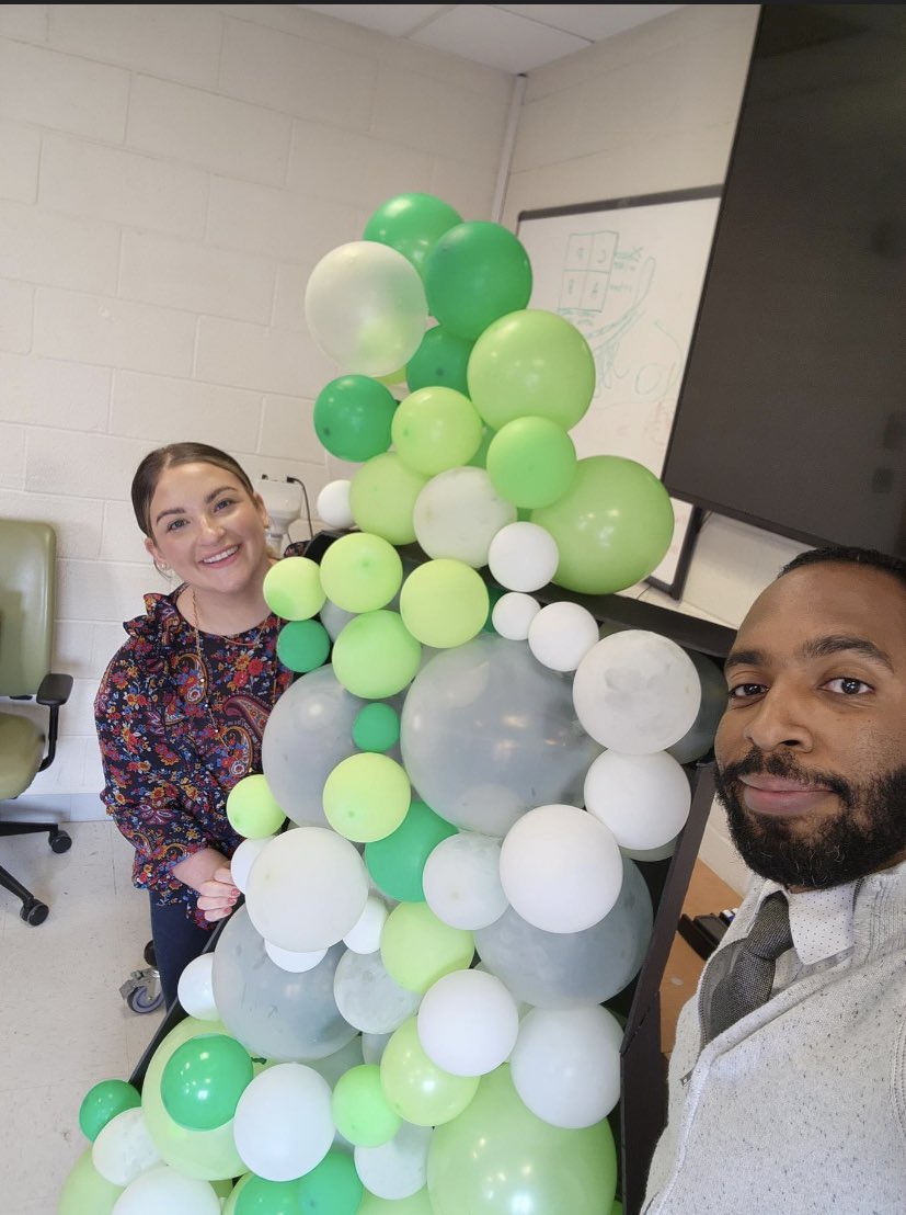 Jillian (@js_cytotech) on Twitter photo Happy Lab Week🔬🧬🩸🧫👩🔬 <a href="/smcnair0328/">Sean McNair</a> <a href="/CytoMermaid/">Taryn Waraksa-Deutsch, DHSc, SCT(ASCP), CMIAC</a> @cytosantos <a href="/lenoxhill/">Lenox Hill Hospital</a> <a href="/NorthwellHealth/">Northwell Health</a> #ASCP #ASCPLabWeek22 #laboratorymedicine #pathology Happy Lab Week🔬🧬🩸🧫👩🔬 <a href="/smcnair0328/">Sean McNair</a> <a href="/CytoMermaid/">Taryn Waraksa-Deutsch, DHSc, SCT(ASCP), CMIAC</a> @cytosantos <a href="/lenoxhill/">Lenox Hill Hospital</a> <a href="/NorthwellHealth/">Northwell Health</a> #ASCP #ASCPLabWeek22 #laboratorymedicine #pathology