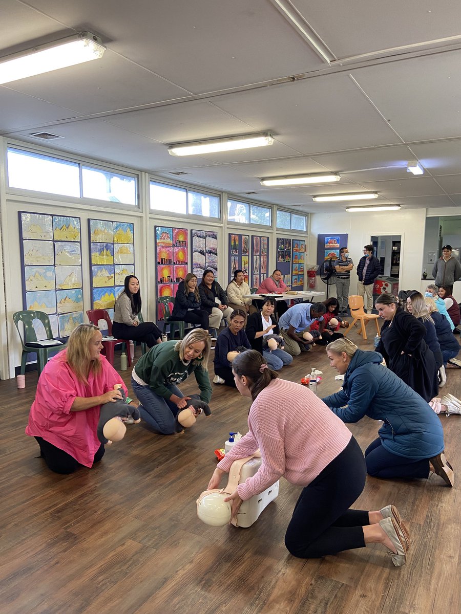 LansvaleEast's tweet photo. CPR training at LEPS #lovehwereyoulearn @NSWDoE https://t.co/BCKsVGUsbd