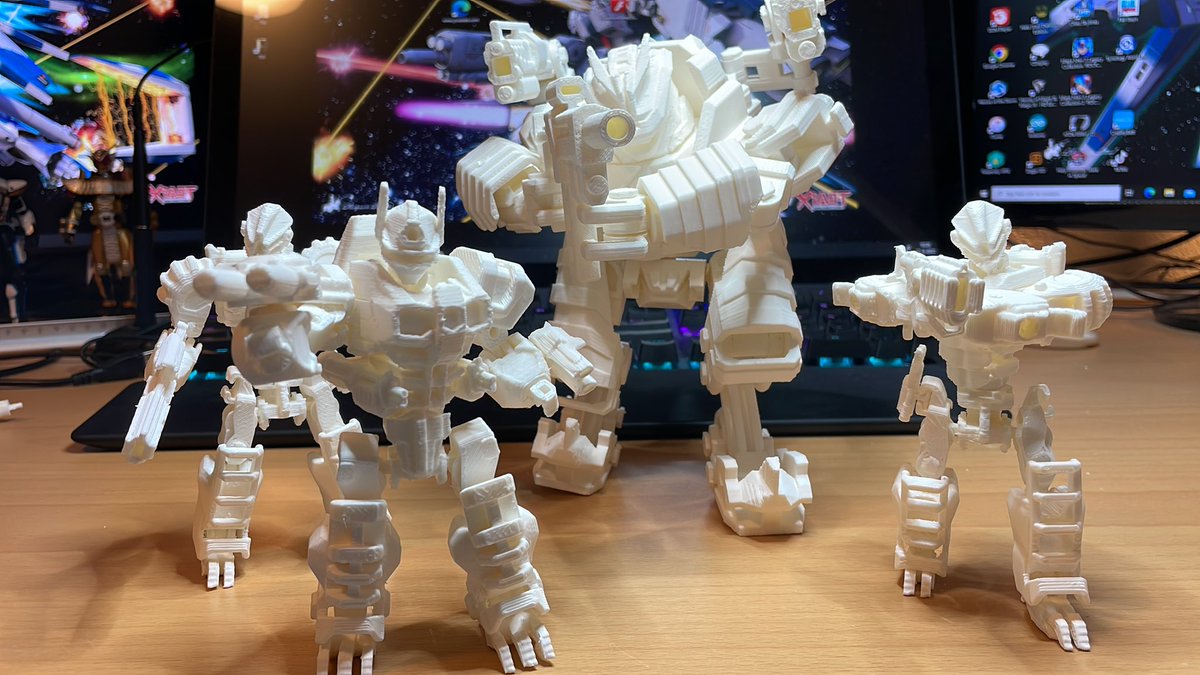 KMT82design's tweet photo. My 3D printed painted action figure #3Dprinting #scifi #comics #kids #toys #conceptart #hotmake https://t.co/rsAHwpBlr4