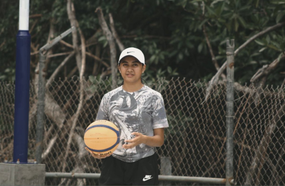 ClaireOtei's tweet photo. 🖤 https://t.co/GFNmY5lp1G