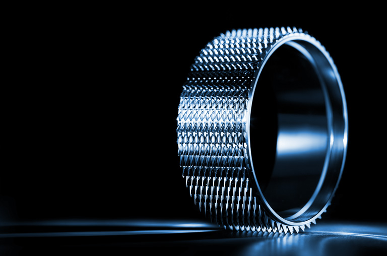 RieterLtd's tweet photo. #Suessen’s premium parts for rotor spinning are more than just spare parts. They can make a world of difference: improve machine efficiency, ensure maximum productivity with homogeneous yarn quality, as well as to increase energy savings. https://t.co/GUBXWRzwI8 https://t.co/wZ3C9kN0PO