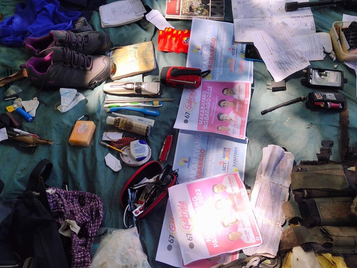 RJGLCCNDLR's tweet photo. Recovered subversive materials and personal items after encounter between NPA (terrorist) and government forces in Occidental Mindoro on April 25. Aside from the usual materials,it’s totally different from now, terrorists took this time campaigning their supported candidates. https://t.co/vxwldX1GA4