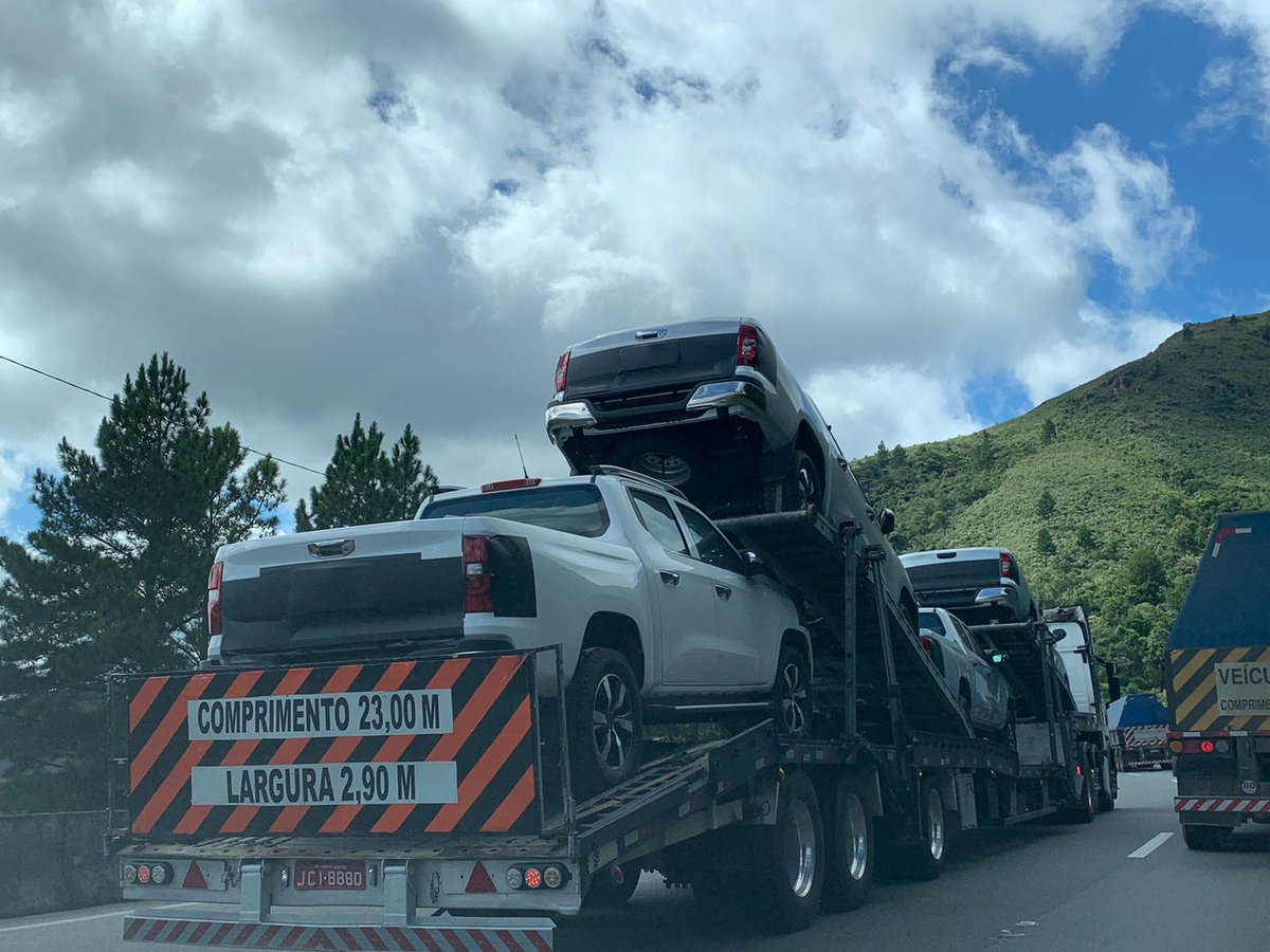 PlacaDosCarros's tweet photo. Peugeot parece estar distribuindo unidades da Landtrek pelo país já. https://t.co/3fJ7sX0E2i