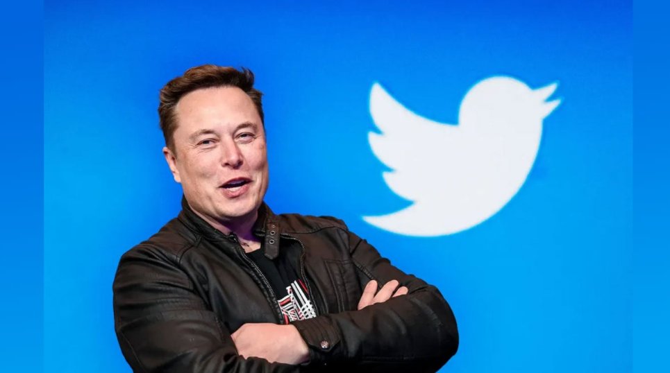 1122Creativenft's tweet photo. Elon Musk, CEO of Tesla and SpaceX, is officially buying Twitter, Inc. for approximately $44 billion. Once the transaction is completed, it will become a privately held company. 

#Twitter #ElonMuskBuyTwitter #NewsUpdate #BreakingNews https://t.co/DQ7tMSqL8M