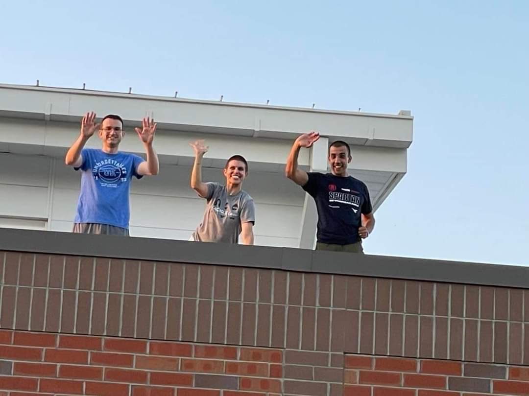 JaimeWarkonyi's tweet photo. Just  “The Gaud Squad” camping 🏕 on the roof because our @OakviewElem community exceeded our @choosebooster goal!  #owlsome @DavidJGaudet @MSutton1027 https://t.co/QNxOeLWevk
