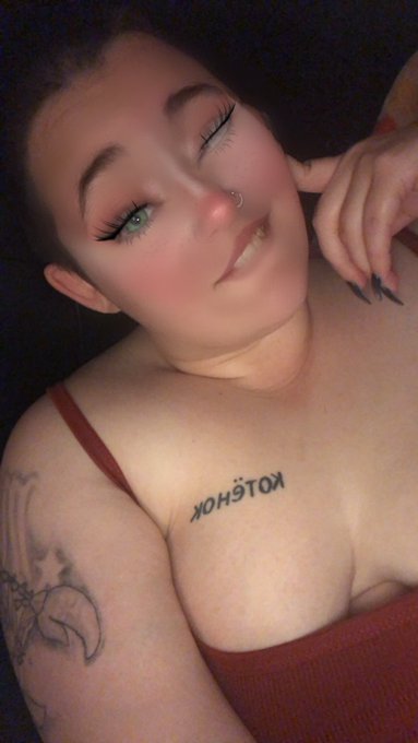 These Instagram filters are insane https://t.co/OrehYYiLu6<a href="/tag/cosplay"class="tags"><span>#cosplay</span></a><a href="/tag/curvygirlfever"class="tags"><span>#curvygirlfever</span></a><a href="/tag/thiccc"class="tags"><span>#thiccc</span></a>
