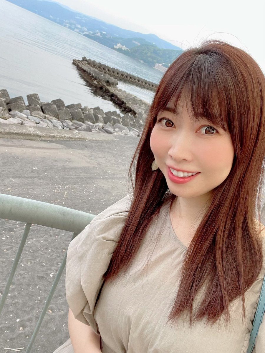 nanatan_tan's tweet photo. プレGW♪笑
熱海で温泉入ってきました♨️🧖‍♀️
🪧露天風呂は釣り人が気になる方は内風呂を。。
内風呂は外から見えにくくなっています
の見えにくくが気になった！🤣笑 https://t.co/jOJkwCiv4W