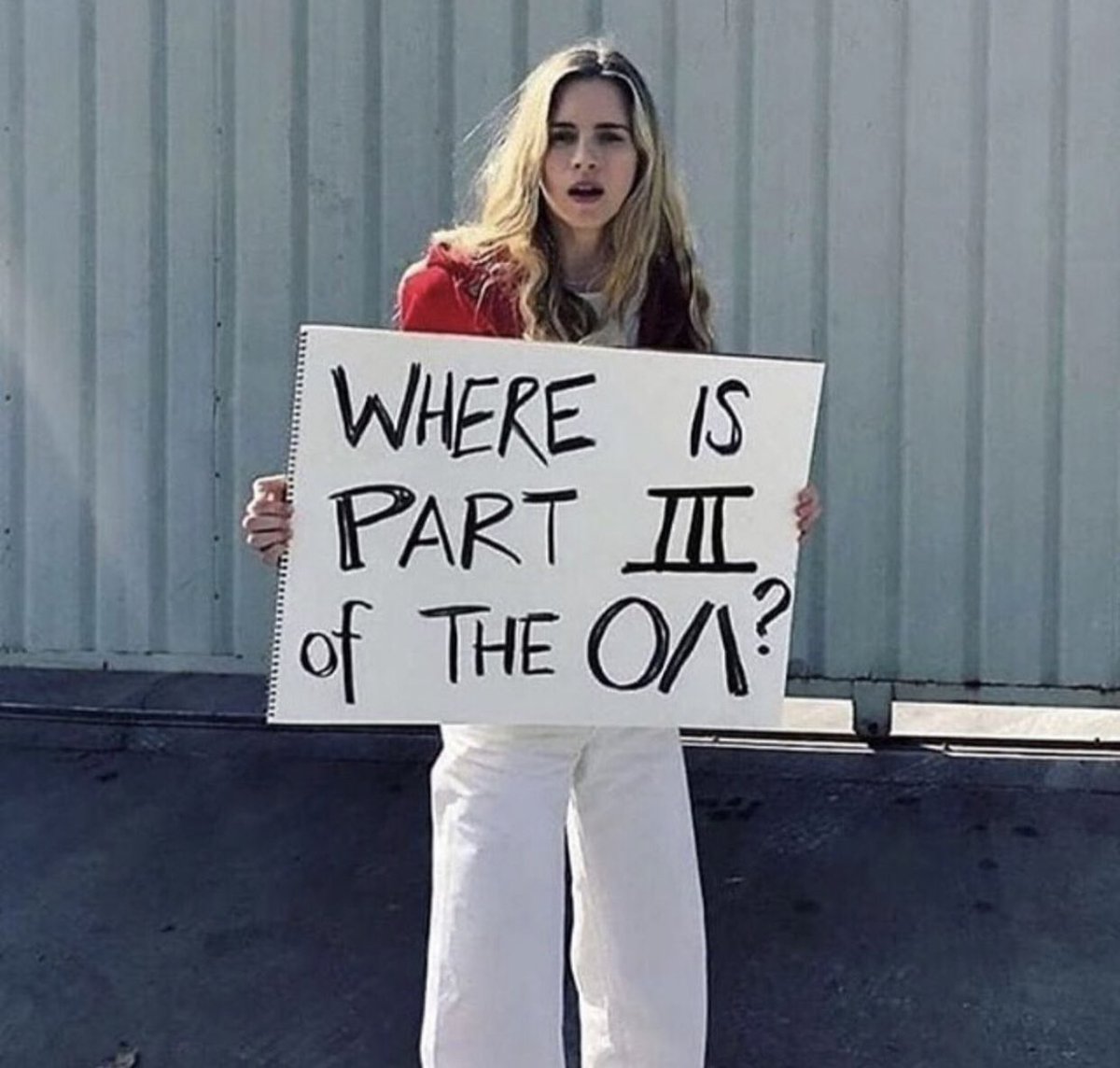 TheOAtribute's tweet image. Our account may not have a lot of followers (we’re growing everyday!) but let’s show Twitter that the #savetheoa movement is still alive! Comment #savetheOA below 👇🏻! #TheOA @britmarling @BrandonPerea @willbrill @jasonsfolly