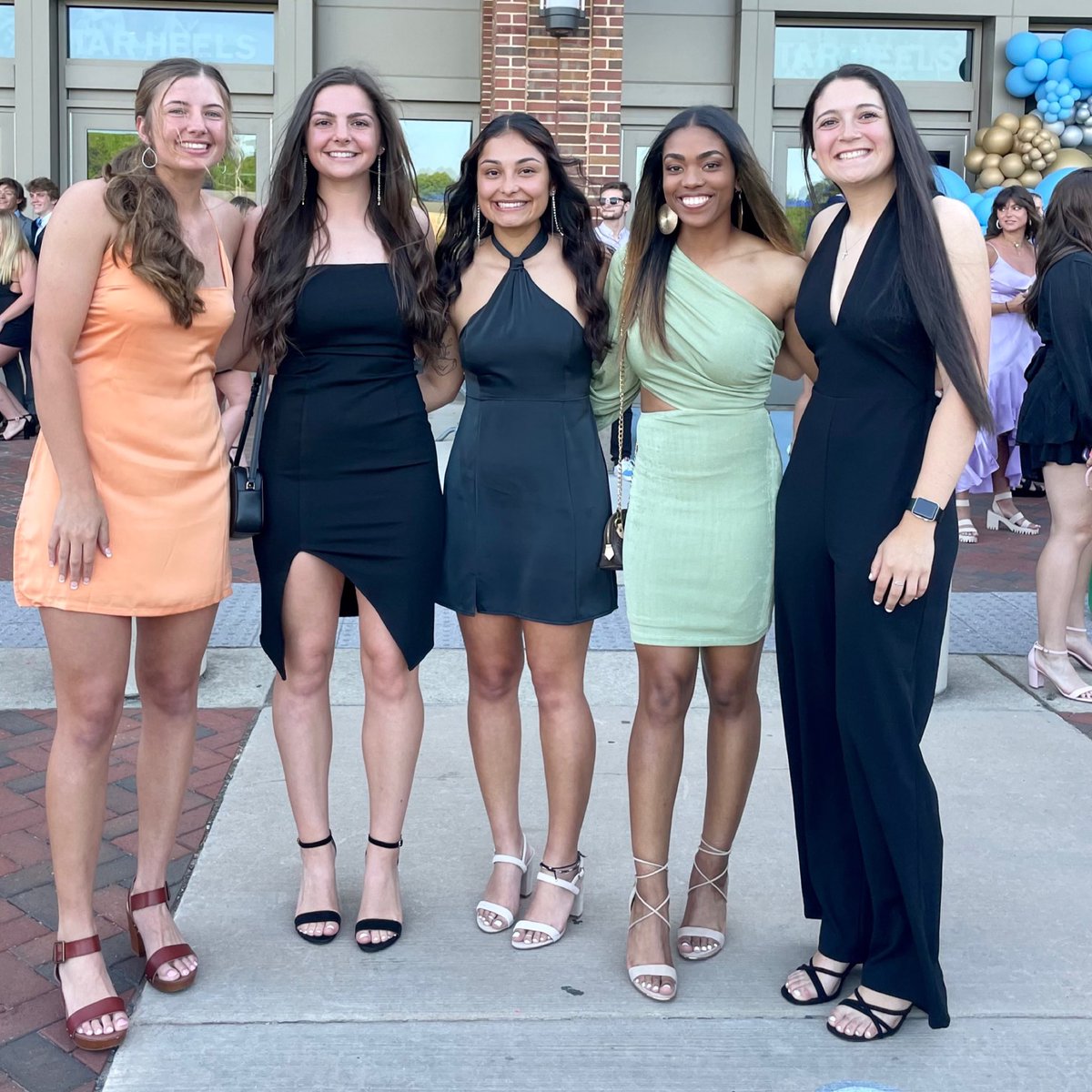 UNCSoftball's tweet photo. We clean up well โจ
#Rammys2022 https://t.co/W1UmNz5kJ4