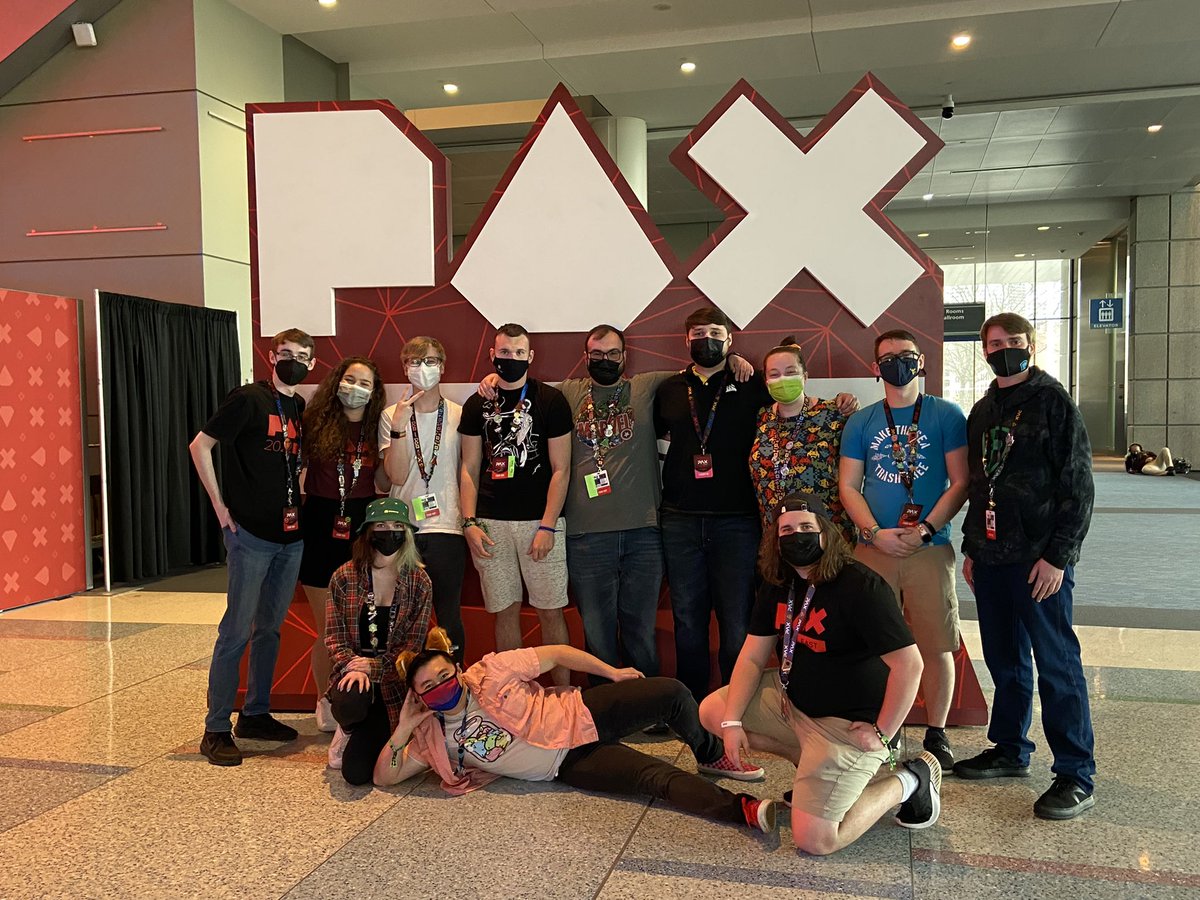 paige_float5's tweet photo. Had an unbelievable time at PAX East and got to hang out with some amazing people. Shoutout to my Corsair ambassadors! Can’t wait for next year❤️
#PAXEast2022 #corsair https://t.co/2ivr3GL6Ye