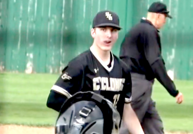 Channel1450com's tweet photo. Mitch Dye Delivering For Cyclone Baseball With The Bat and On The Mound https://t.co/Ra5ub5fRgV https://t.co/3A9mdNfUHP