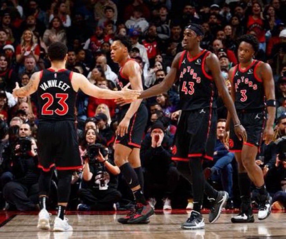 TheHoopCentral's tweet image. Toronto was down 3-0, and now they force a Game 6…Never count out the Raptors. 🔥