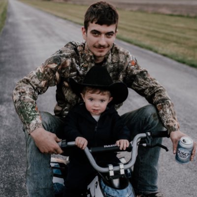 StearnsClay's tweet photo. #NewProfilePic https://t.co/Sr3GQJuz7z