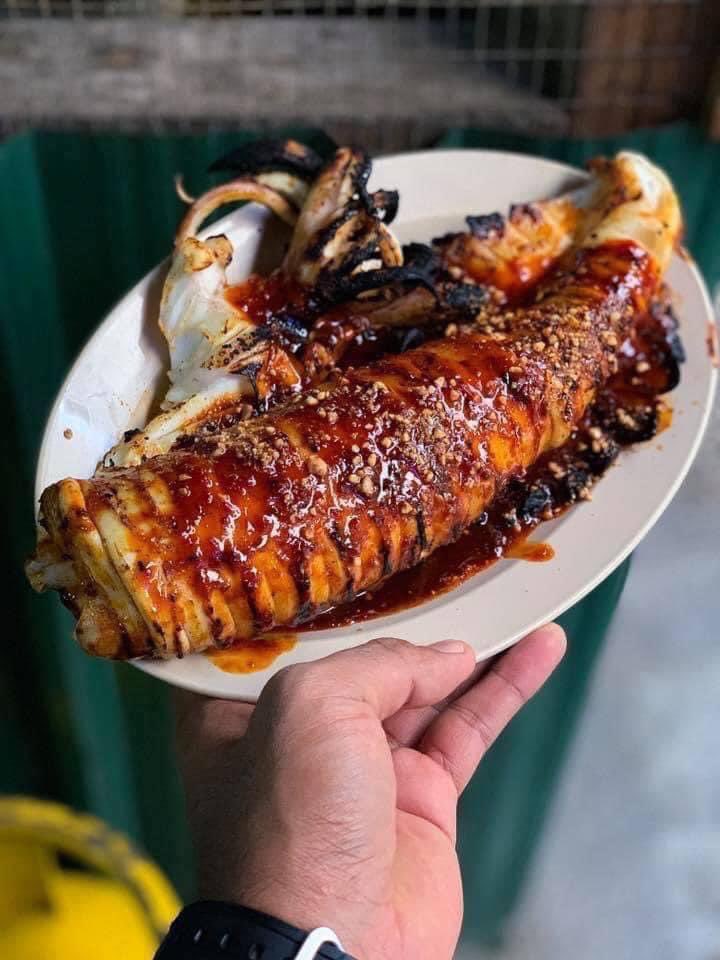 foodhuntingco's tweet photo. Warung femes di Melaka. Orang kata rojak dia sedap. 😋

Warung Hijau Rojak Sotong, Melaka https://t.co/Mebw1tibcL