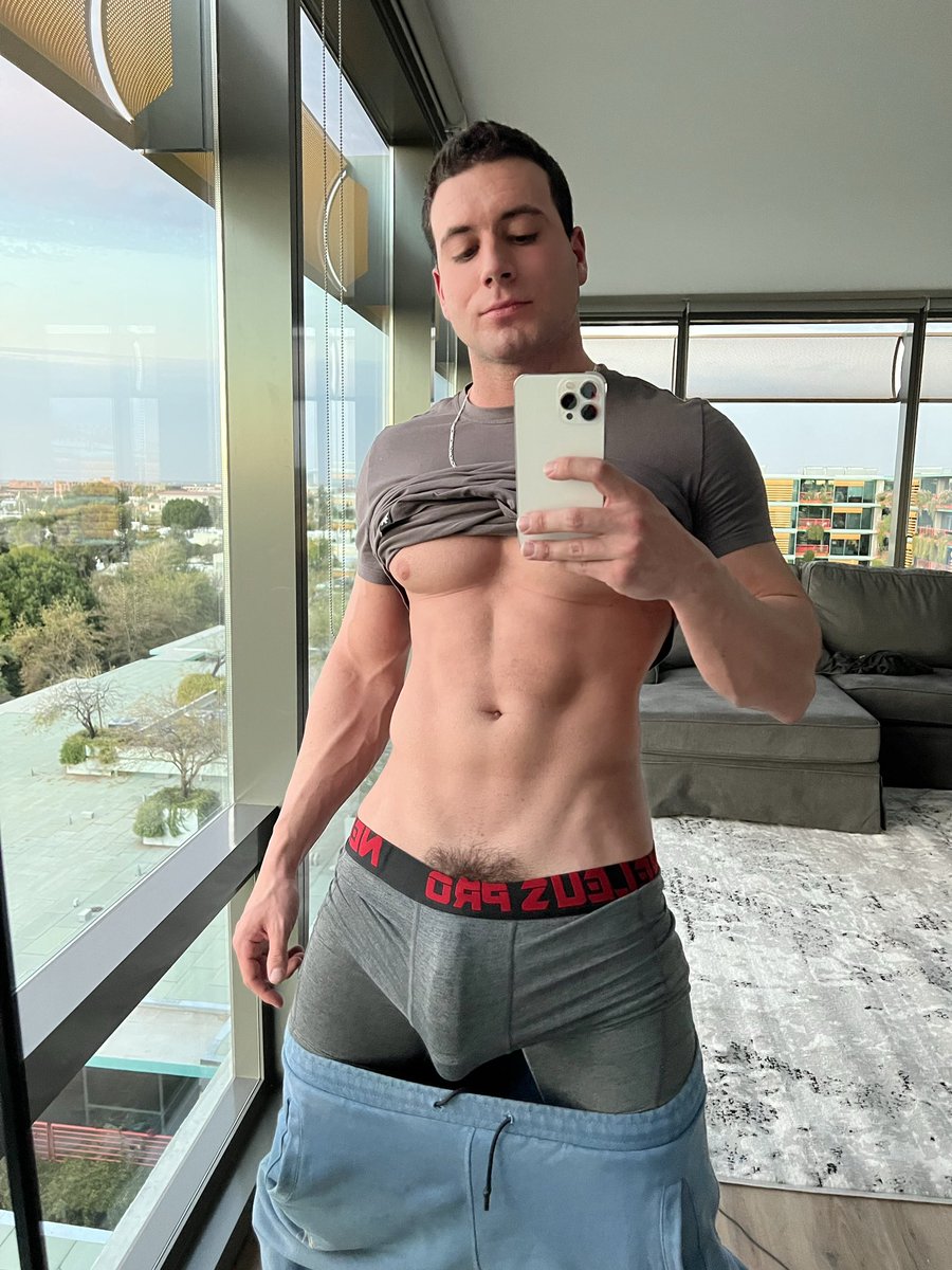 Only bottoms can reply to this..